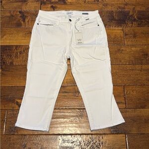 Judy Blue White Skinny Cropped Jeans